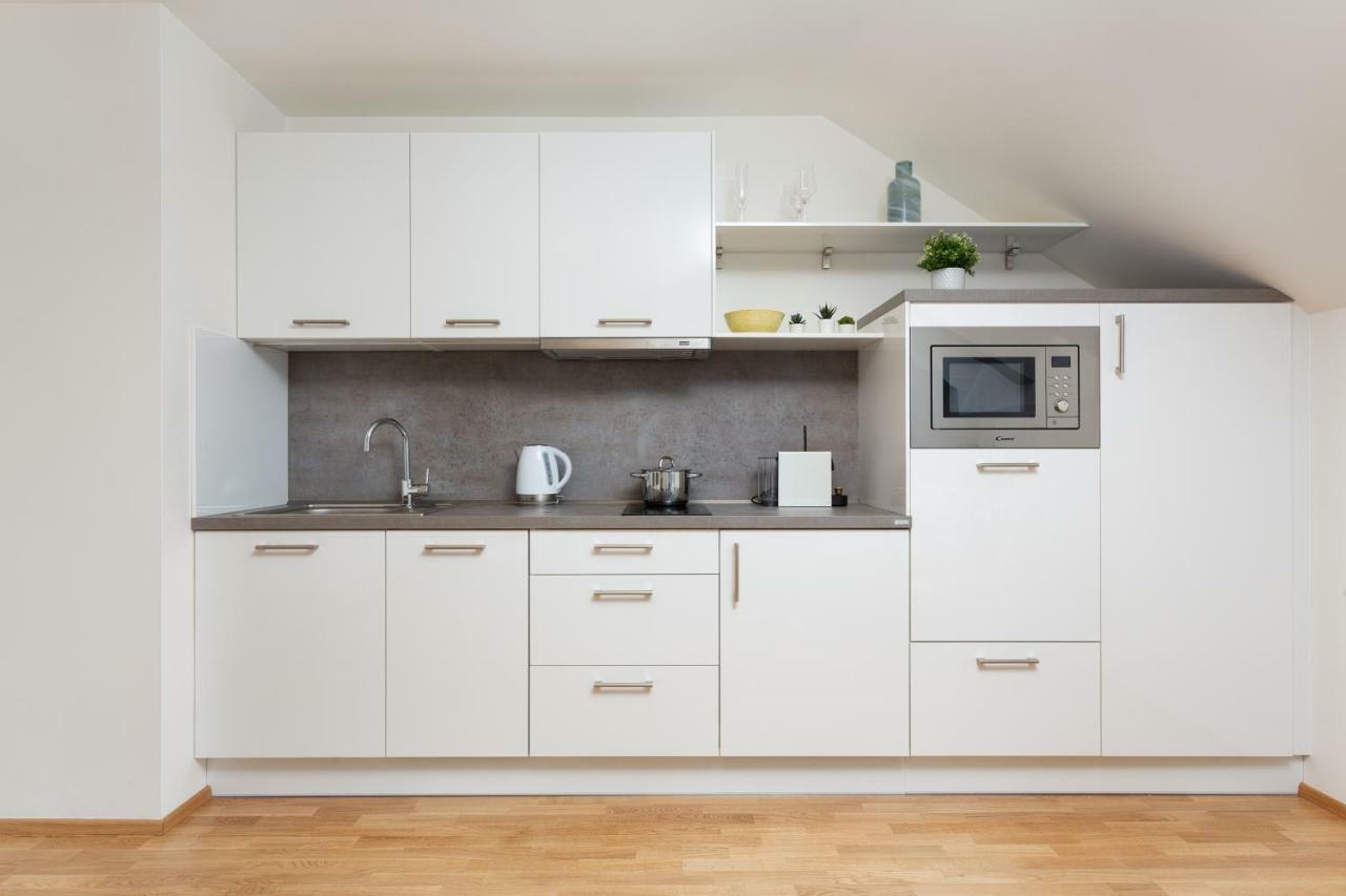 Apartament Cosy New Town Attic Studio Praga